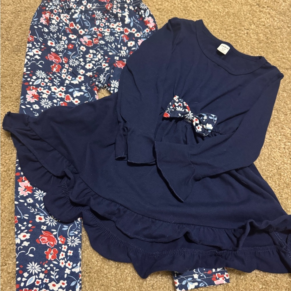 SHEIN Navy and Floral Kids Set